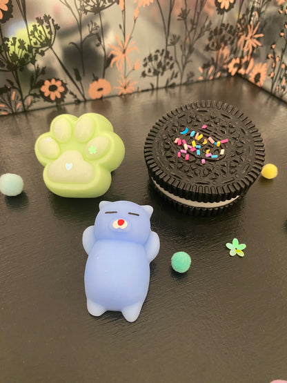 🍪 Oreo noir, patte verte & chat bleu